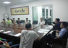 管理人員到佛山對從業(yè)人員進(jìn)行培訓(xùn)